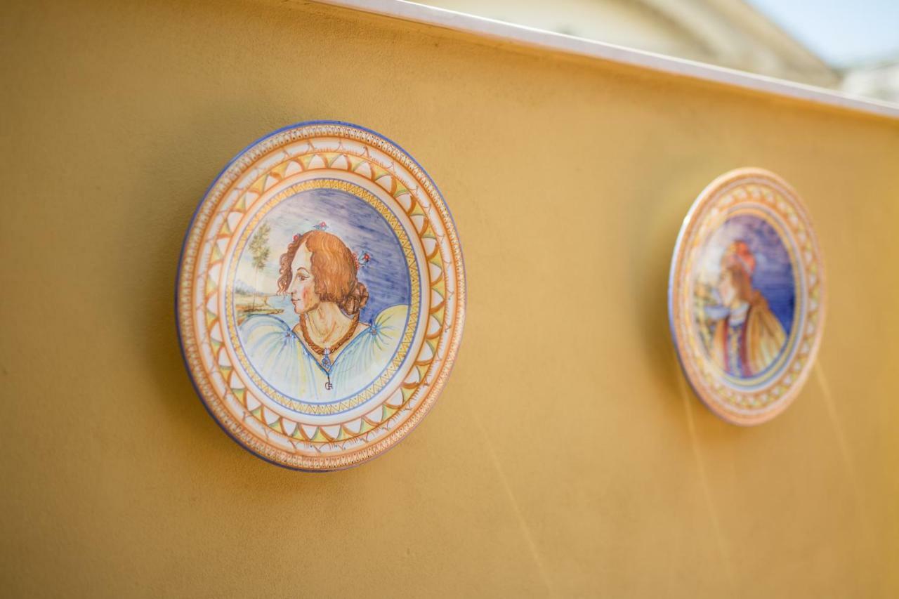Palazzo Doria D'Angri Suites Neapel Exteriör bild